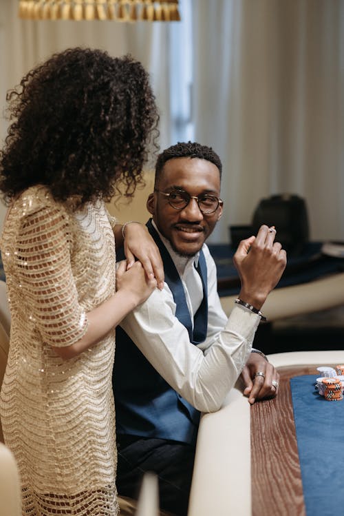 Virtuaalinen Luottokortti: Miten Se Toimii Ja Edut